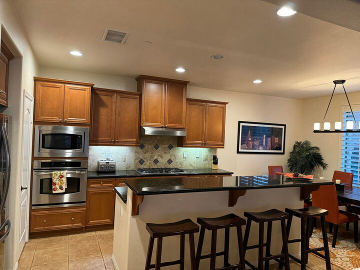 Property Photo: 4155 Via Mattina CA 92260