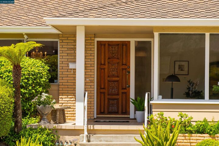 Property Photo:  16985 Lamont Ct  CA 94546 
