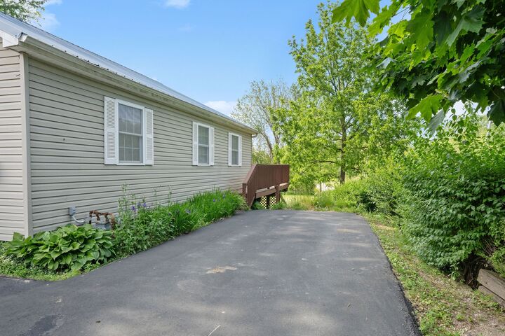 Property Photo:  8608 W Lake Road  PA 16423 