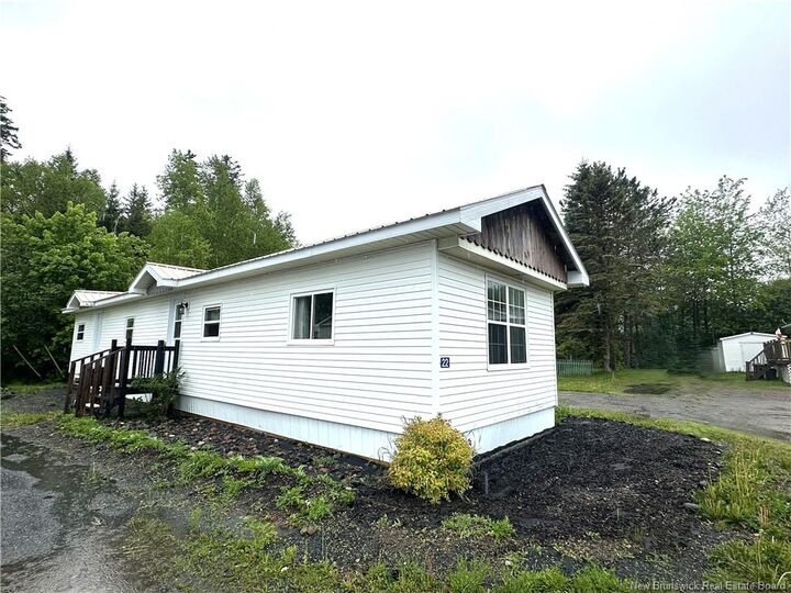 Property Photo: 22 Simpson Court NB E5C 3N5