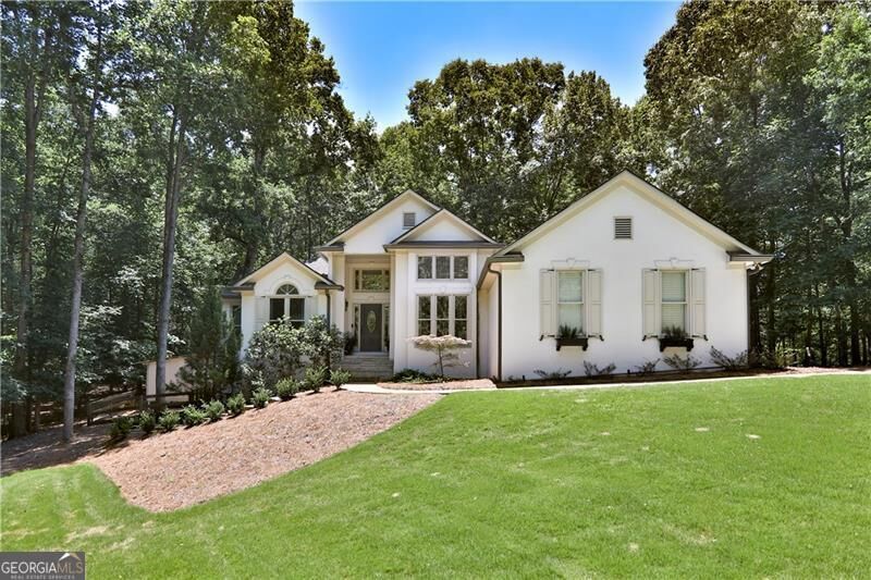 Property Photo:  1312 Oak Bluff Court  GA 30114 