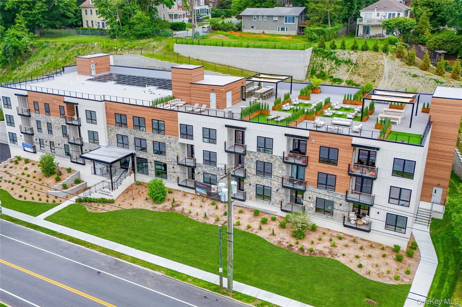 Property Photo:  25 Riverside Avenue 211  NY 10520 