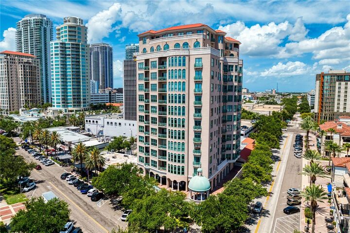 Property Photo: 288 Beach Drive NE Ph-2A FL 33701