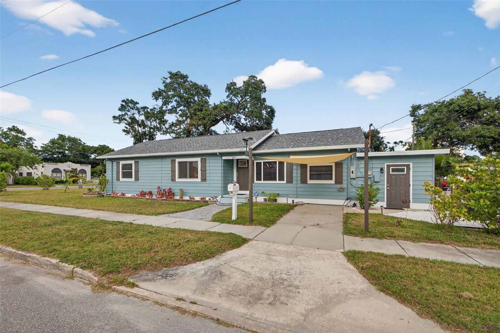 Property Photo: 825 46th Street N B FL 33713