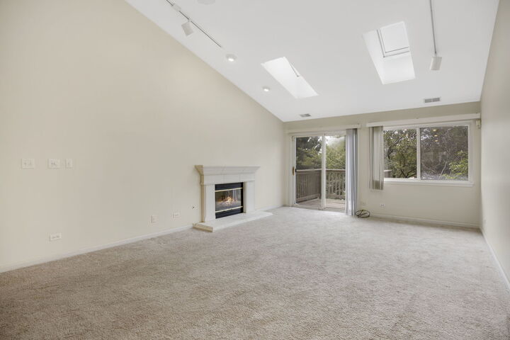 Property Photo:  3073 Kentshire Circle  IL 60564 