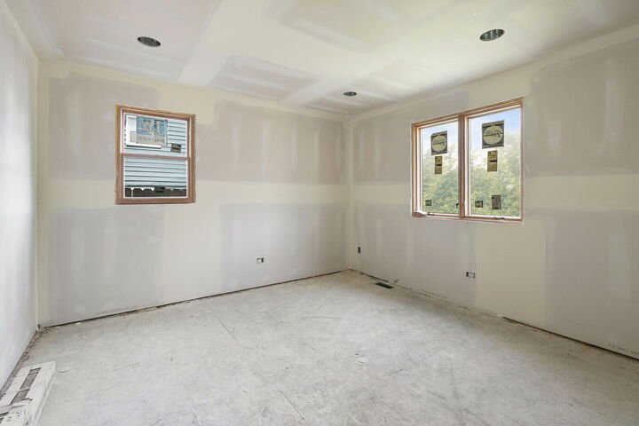 Property Photo: 618 Barron Boulevard IL 60030