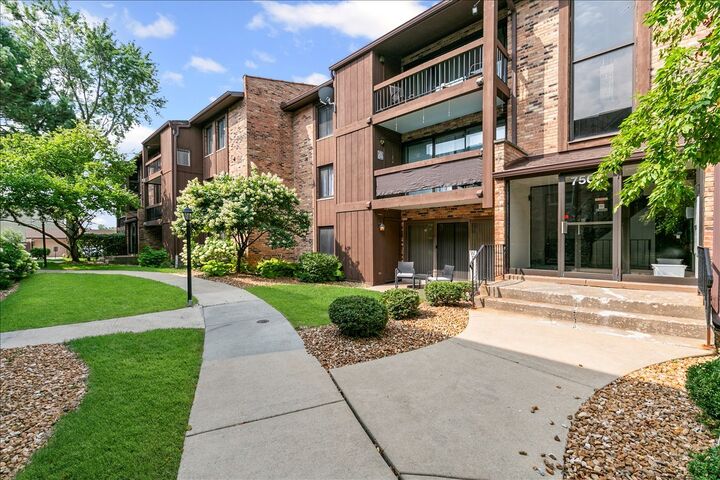 Property Photo:  7509 W 175 Street 232  IL 60477 