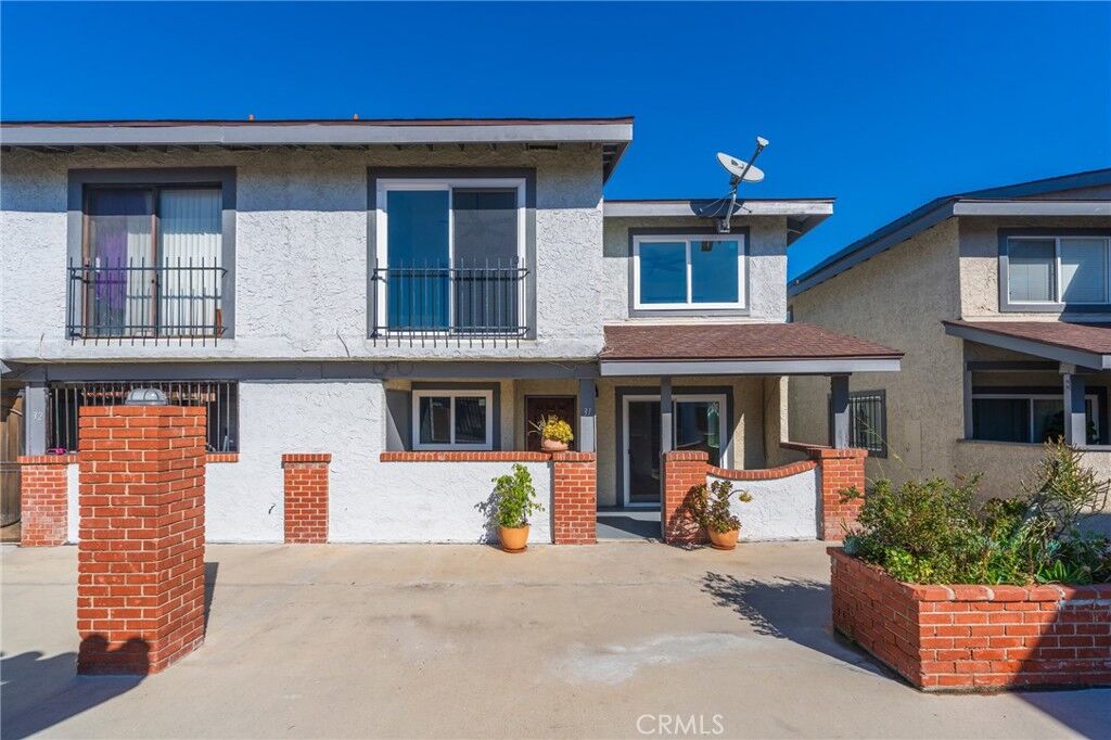 Property Photo:  1239 W Rosecrans 31  CA 90247 