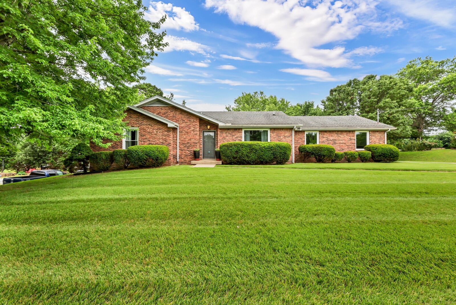 Property Photo:  3056 Williamsburg Rd  TN 37043 