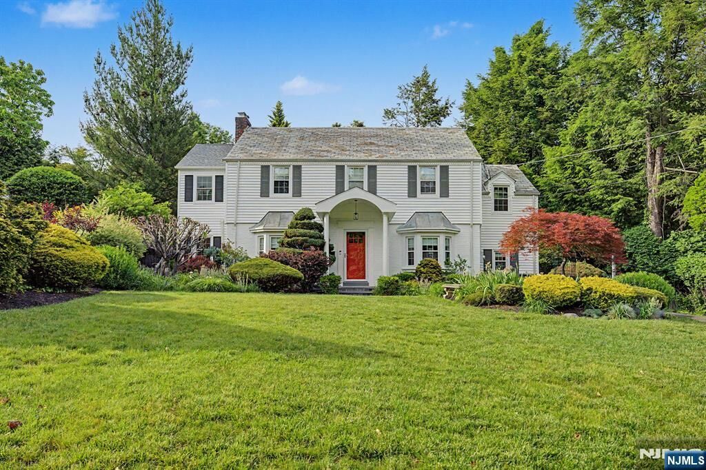 Property Photo:  109 Windsor Road  NJ 07670 