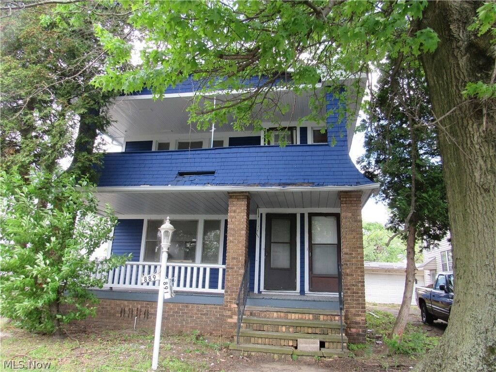 Property Photo: 889 E 128th Street OH 44108