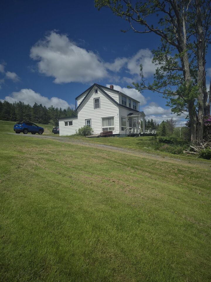 Property Photo: 2953 Cornwall Road NS B0J 2E0