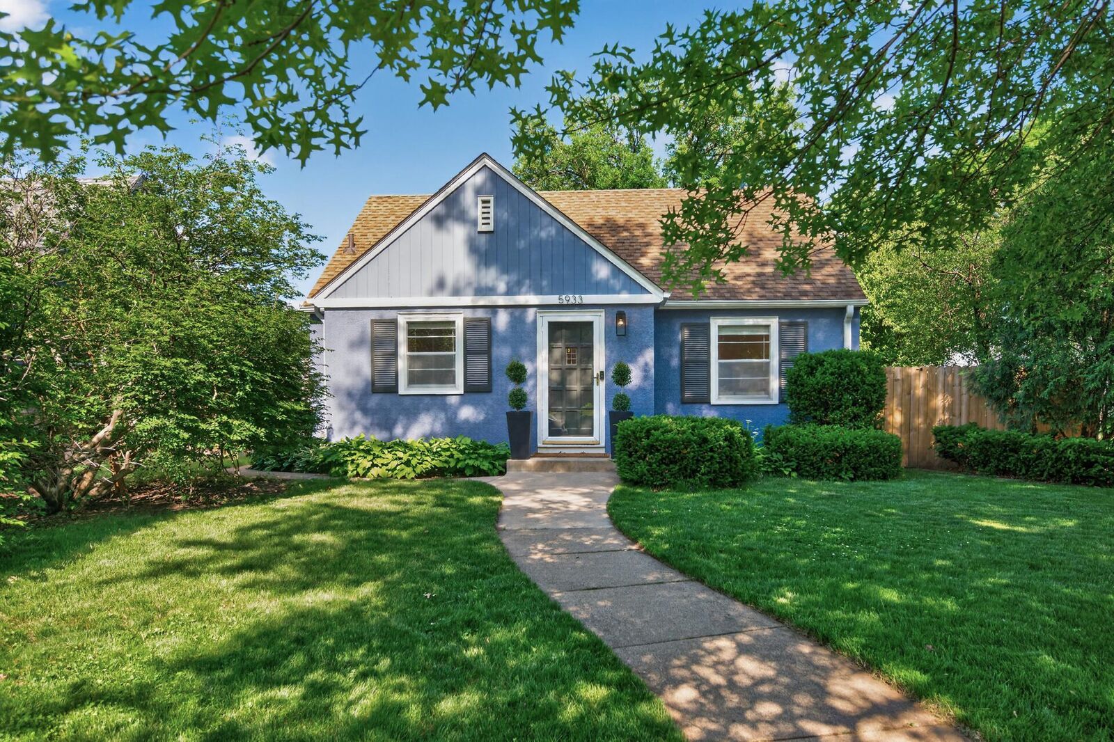 Property Photo:  5933 York Avenue S  MN 55410 