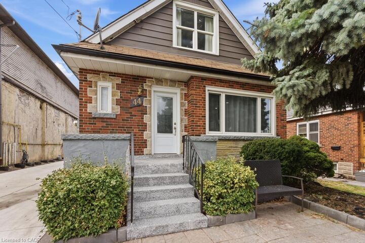 Property Photo: 44 Jefferson Avenue ON L8H 1A7