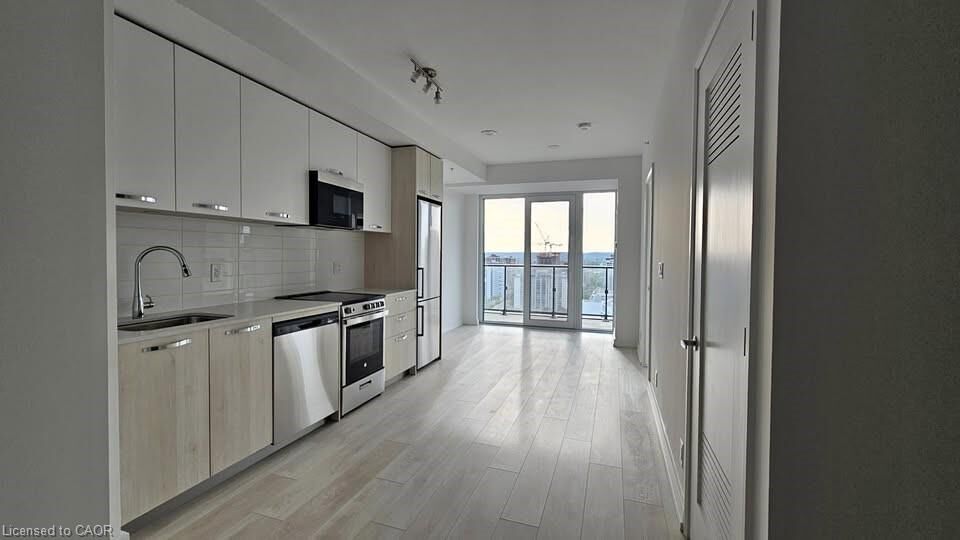 Property Photo: 75 James Street S 2401 ON L8P 2Y9