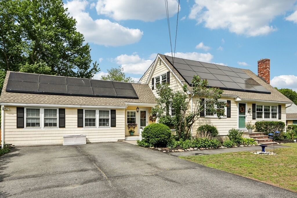 Property Photo:  62 Charme Rd  MA 01821 