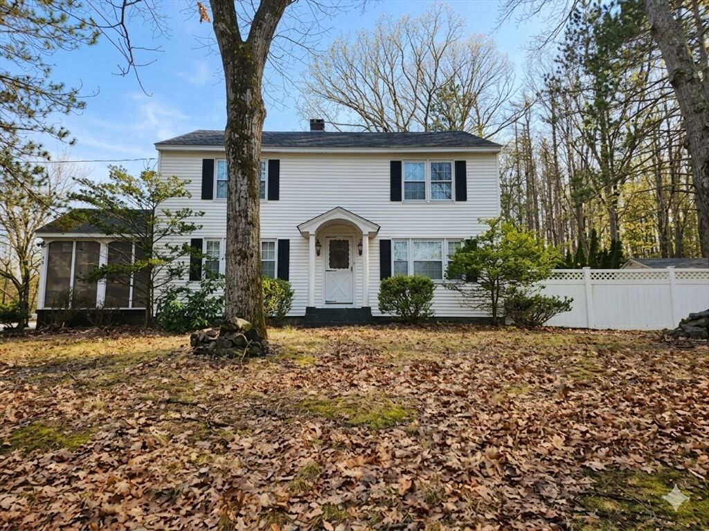 Property Photo:  485 Central Street  MA 01453 