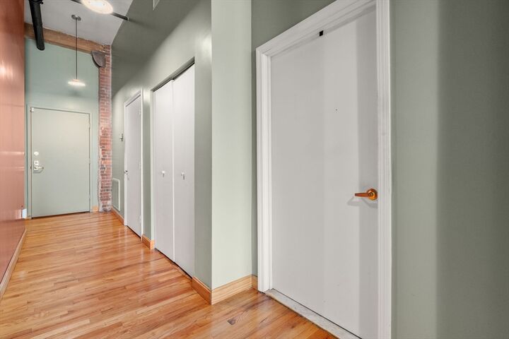 Property Photo: 172-178 Green St 2 MA 02130