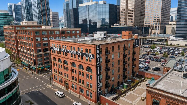 Property Photo:  240 11 Avenue SW 601  AB T2R 0C3 