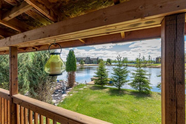 Property Photo:  18 Sandpiper Estates  AB T9V 2S1 