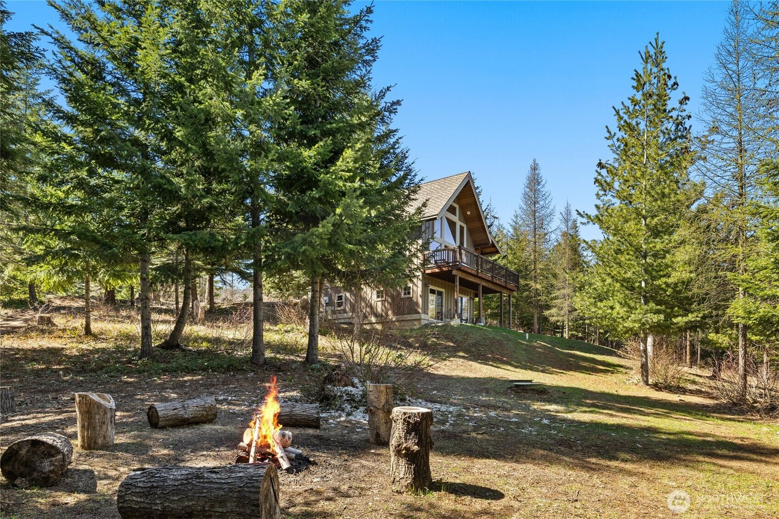 Property Photo:  2262  Stone Ridge Drive  WA 98922 