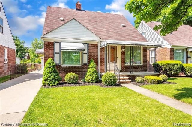 Property Photo: 18535 Audette Street MI 48124