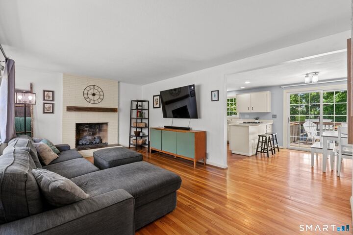 Property Photo:  60 Garry Drive  CT 06052 