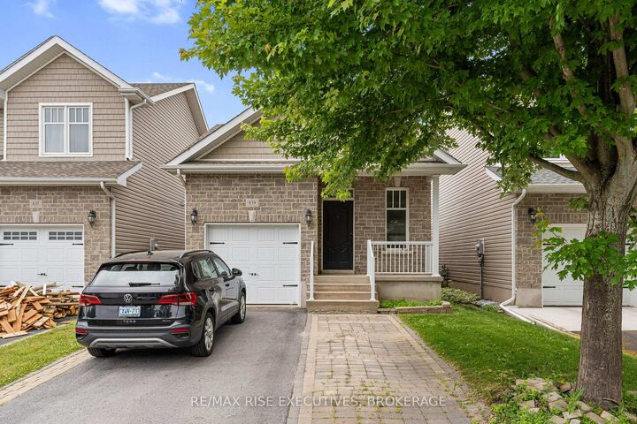 Property Photo: 639 Walters Street ON K7K 0B6