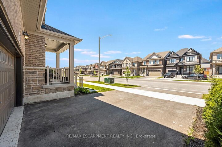 Property Photo: 42 Shepherd Drive ON L9J 0P3