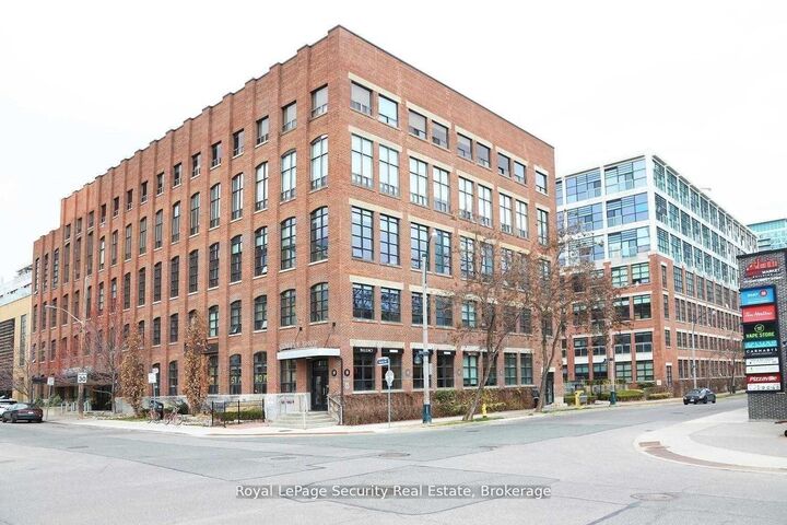 Property Photo: 43 Hanna Avenue 208 ON M6K 1X1