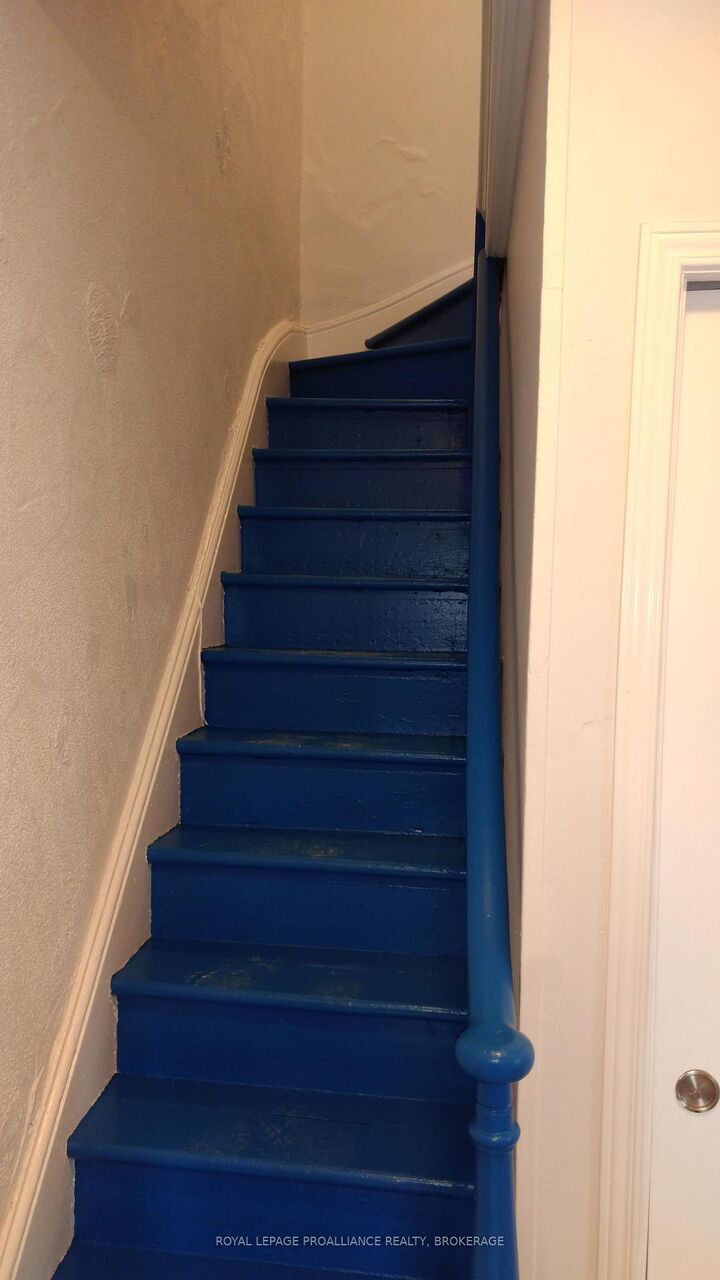 Property Photo: 635 Victoria Street ON K7K 4S3