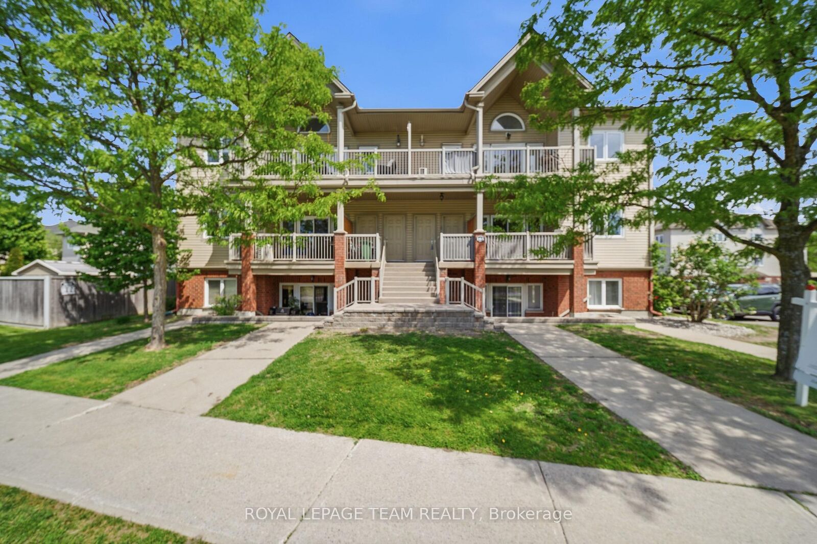 Property Photo: 165 Waterbridge Drive 9 ON K2G 7G3