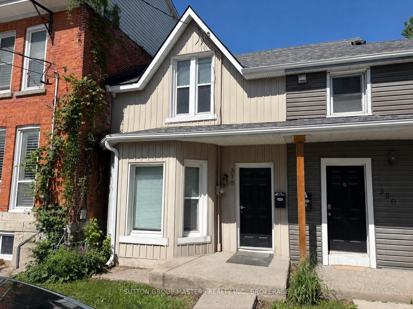 Property Photo: 378 Barrie Street ON K7K 3T4