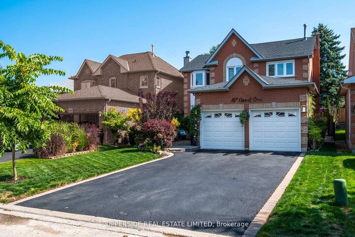 167 Covent Crescent — photo 1