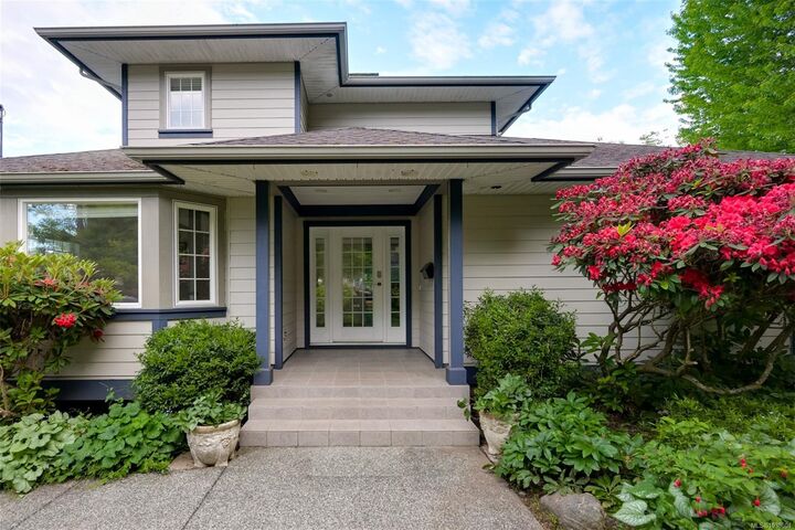 Property Photo: 4005 Locarno Lane BC V8N 3Z9