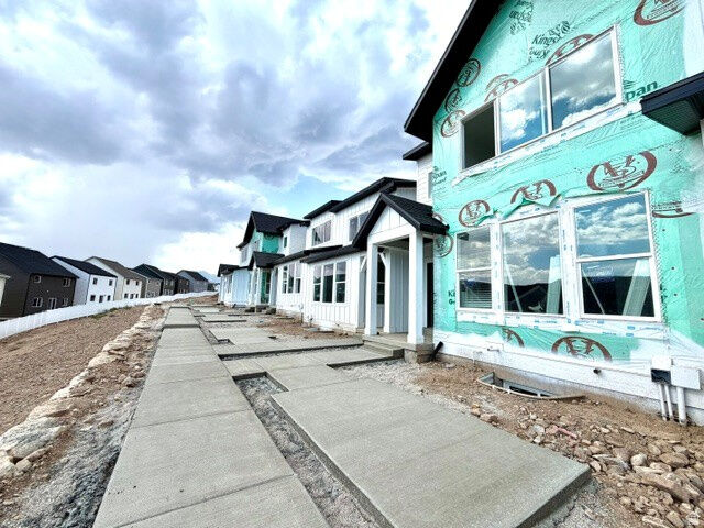 Property Photo:  1697 W Viola Ln 3089  UT 84045 