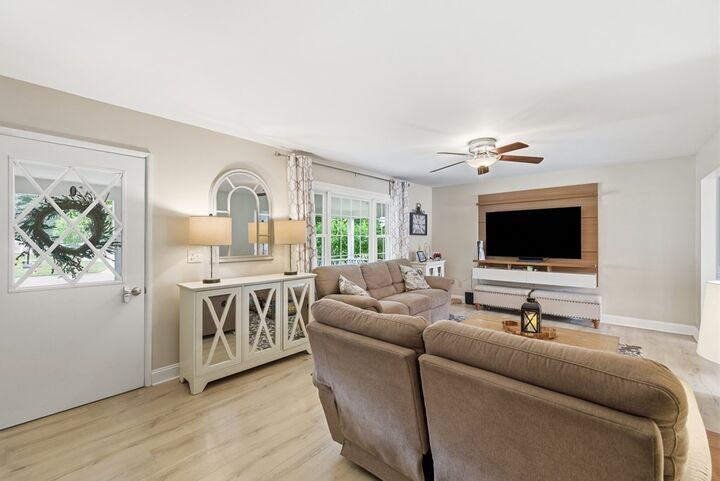 Property Photo:  1031 Thomas Dr.  OH 44805 