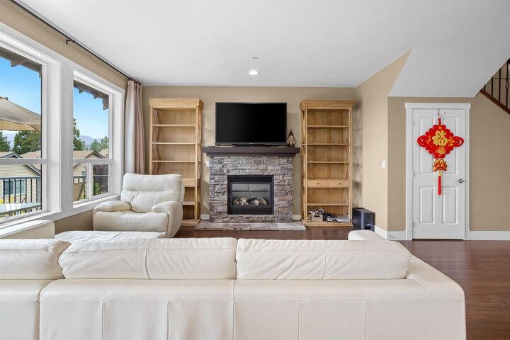 Property Photo: 13735 230A Street BC V4R 0C9