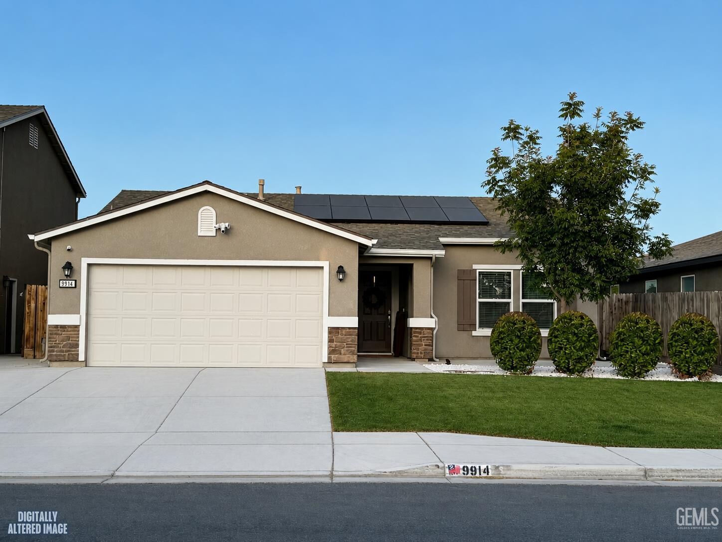 Property Photo:  9914 Fire Island Drive  CA 93313 
