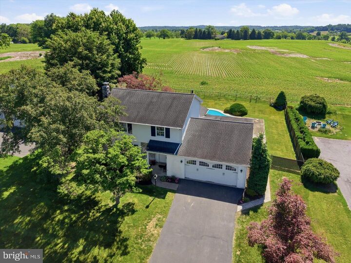 Property Photo: 387 Yorktowne Road PA 17033