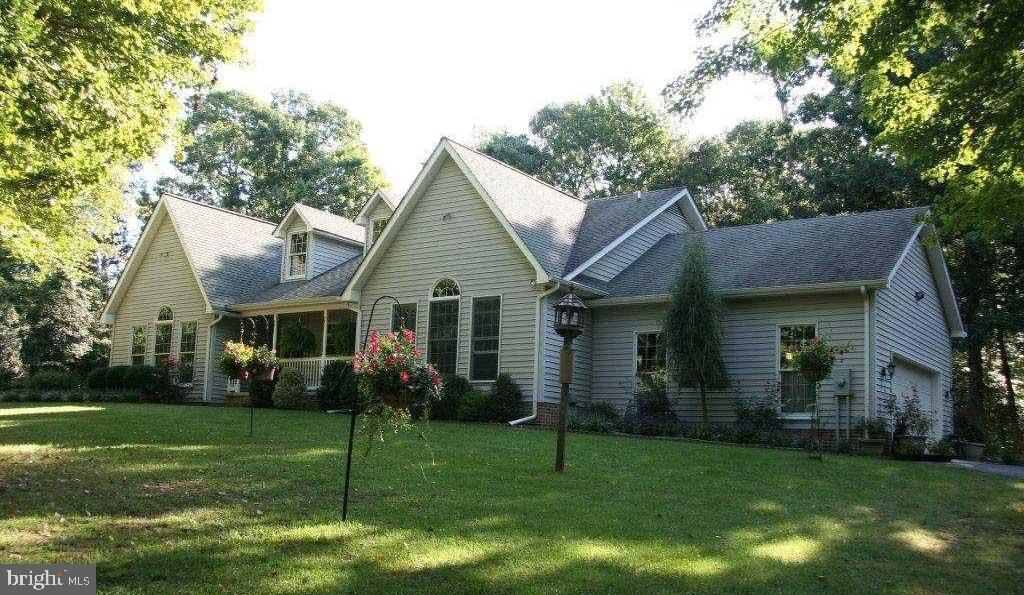 Property Photo:  19068 Mallard Creek Court  MD 20692 