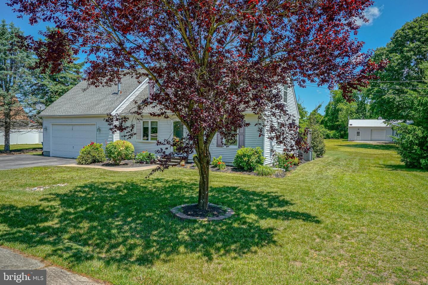 Property Photo:  156 E Wolfert Station Road  NJ 08056 