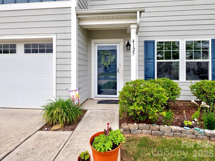 Property Photo: 4125 Bent Green Lane NC 28112