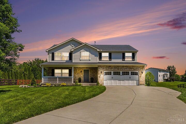 Property Photo:  4716 Oakview Court  OH 45011 