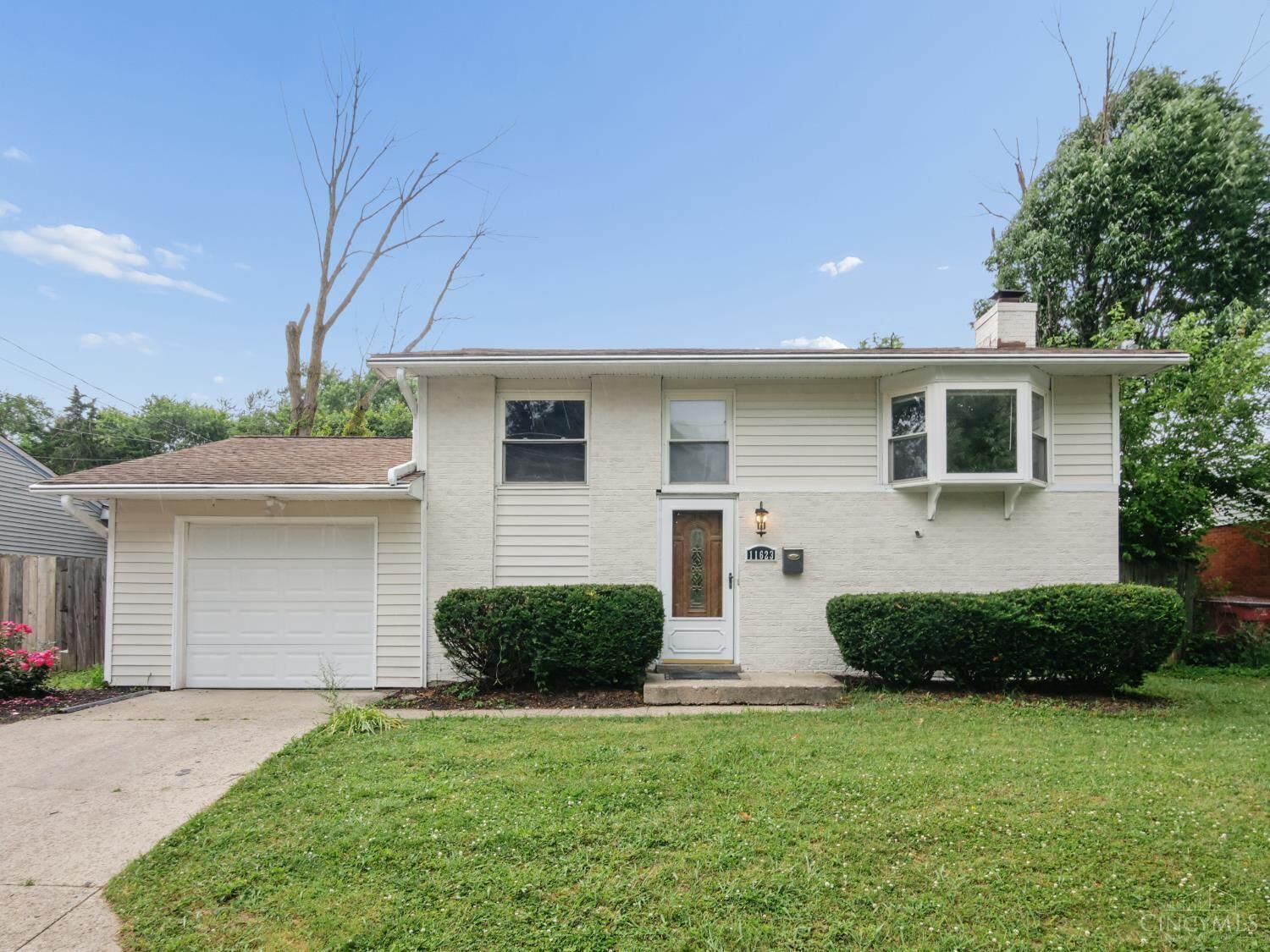 Property Photo:  11623 Kenn Road  OH 45240 