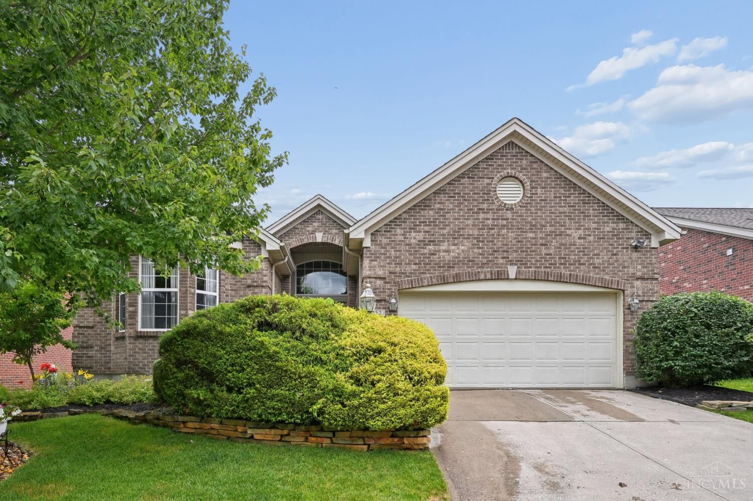 Property Photo:  5252 Venetian  OH 45152 