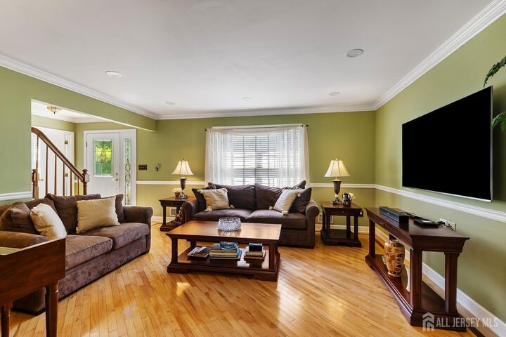 Property Photo:  9 Edie Lane  NJ 07731 