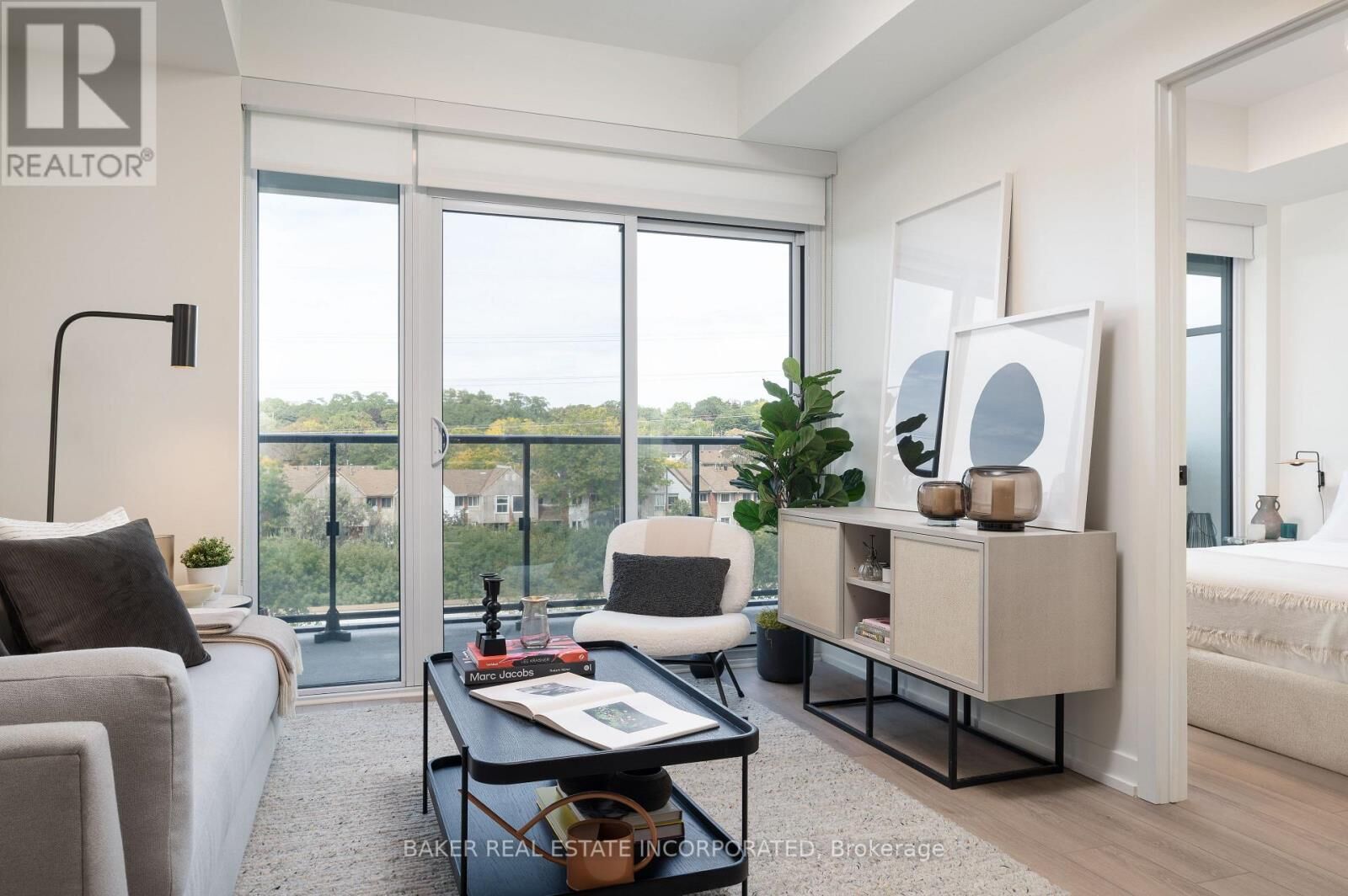 Property Photo:  740 Dupont Street 515  ON M6G 0A9 