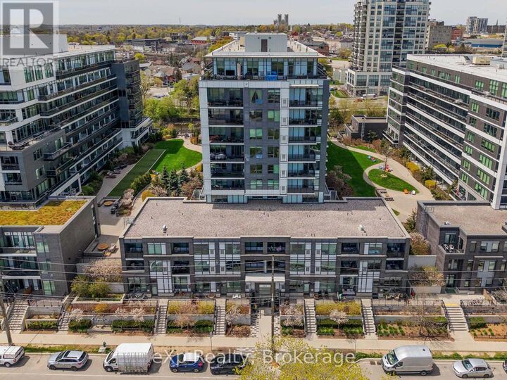 Property Photo:  63 Arthur Street South 205  ON N1E 0A8 