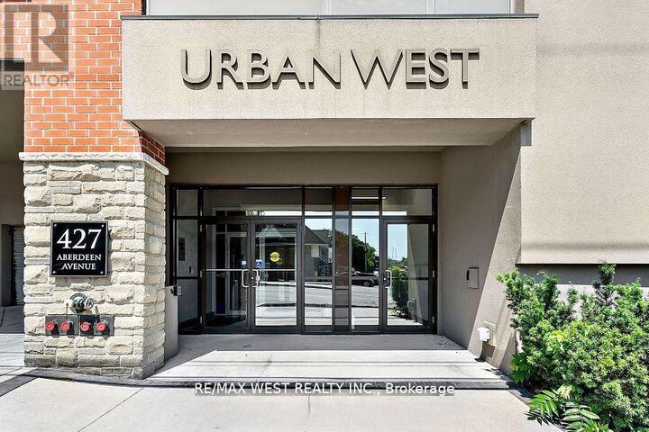 Property Photo:  427 Aberdeen Avenue 406  ON L8P 2S4 